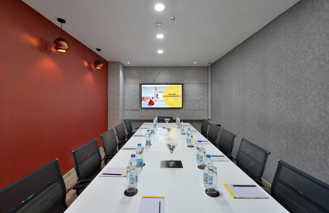 Regenta Central Antarim Ahmedabad Exterior foto